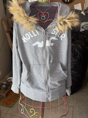 Hollister Gray Zip-Up Hoodie with Faux Fur Trim